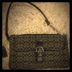 Genuine COACH wristlet
